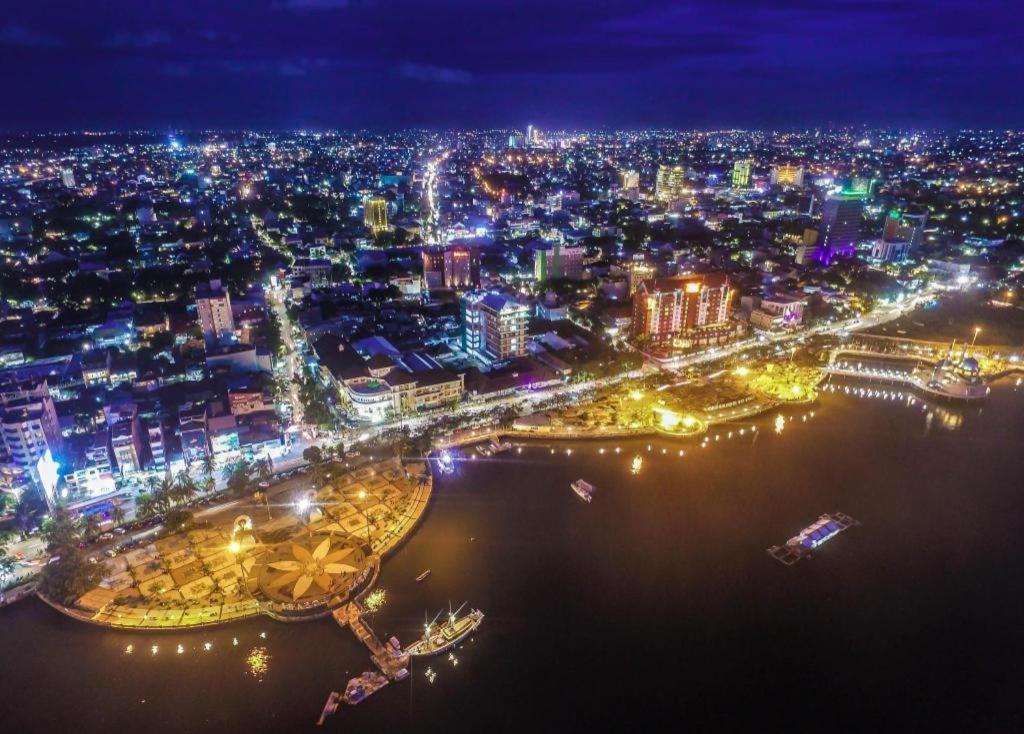 โรงแรม แกรนด์ทาวน์ มากาซาร์ ภายนอก รูปภาพ